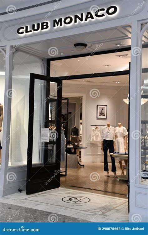 club monaco galleria dallas.